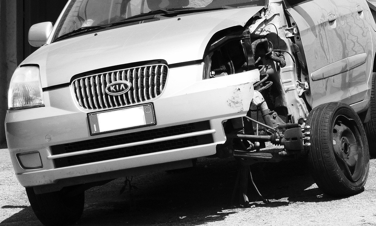 Odszkodowanie za wypadek samochodowy Ile Ci się należy za złamania?