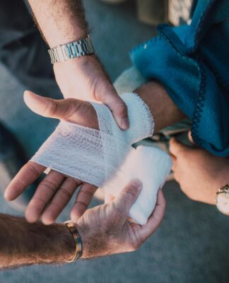 Jak uzyskać odszkodowanie za wypadek w pracy od pracodawcy